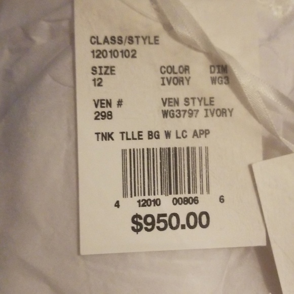 David's bridal wedding dress - Picture 5 of 5